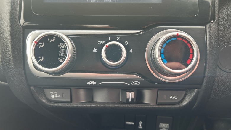 Honda Jazz 1.3 i-VTEC SE Navi 5dr Petrol Hatchback